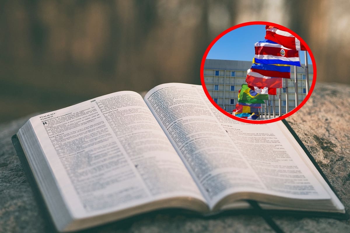 ¿Cuál es el único país que tiene una Biblia en su bandera?