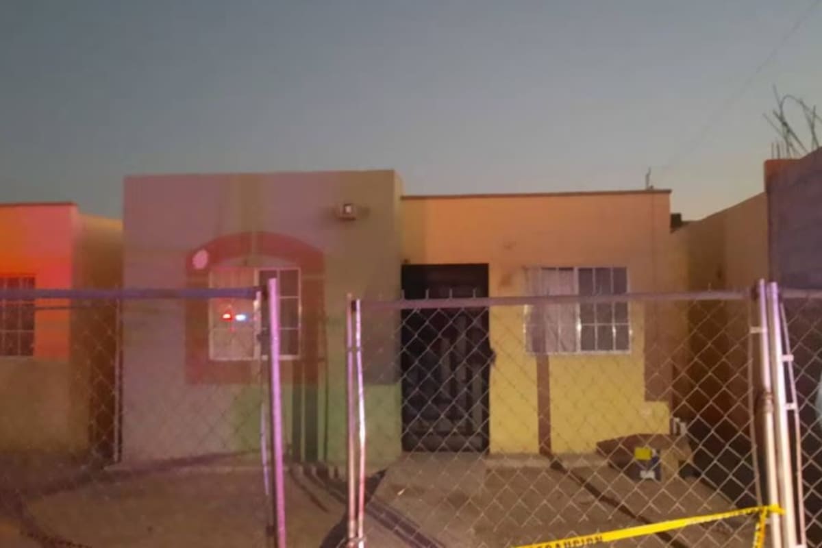 Mujer localizada muerta en domicilio de Parajes de Puebla presentaba lesiones por cuchillo en el cuello