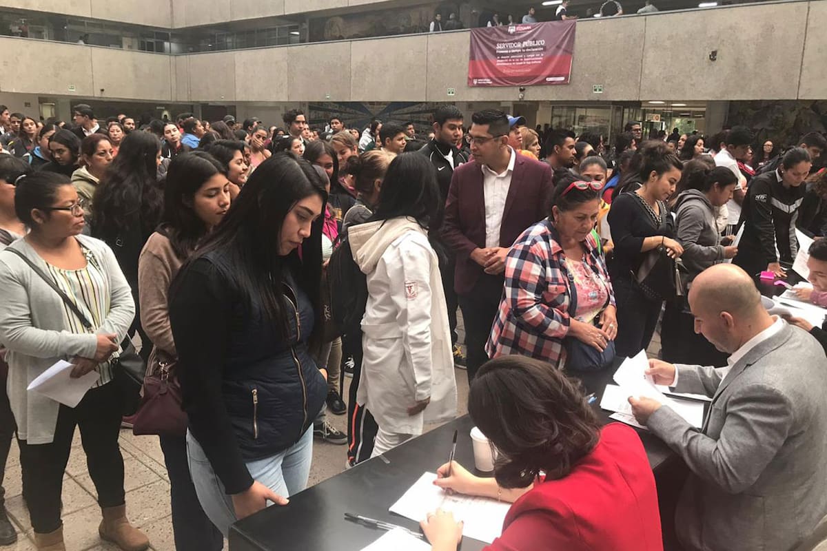 Reciben apoyo económico más de 800 estudiantes en Tijuana