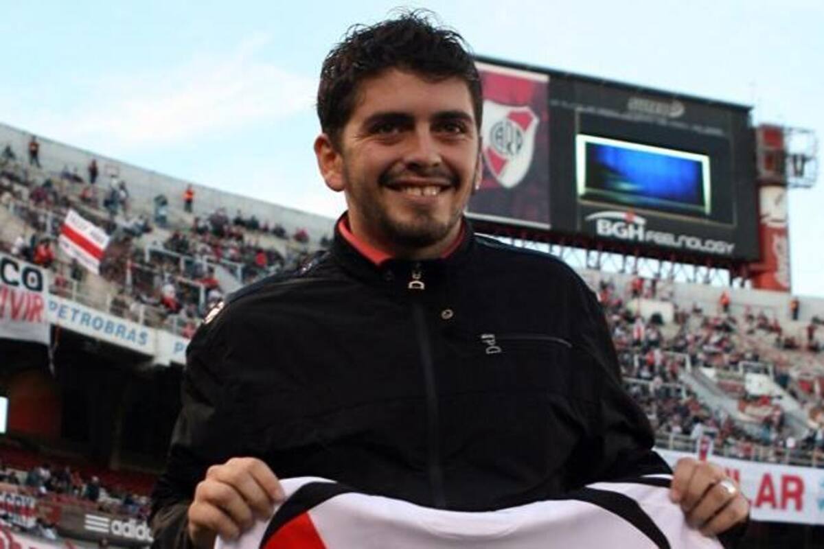 El hijo de Maradona apoya la campaña argentina de búsqueda de desaparecidos