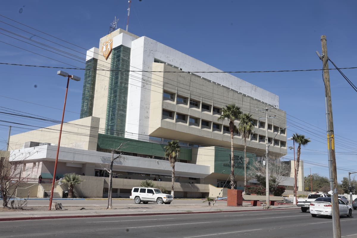 Padres de bebé prematuro con hidrocefalia buscan apoyo durante su tratamiento en el HIES