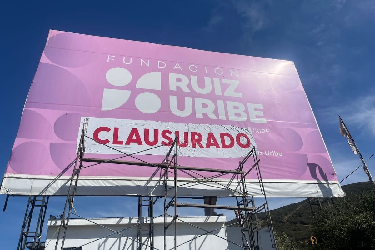 Detectan 15 espectaculares ilegales en el Valle de Guadalupe