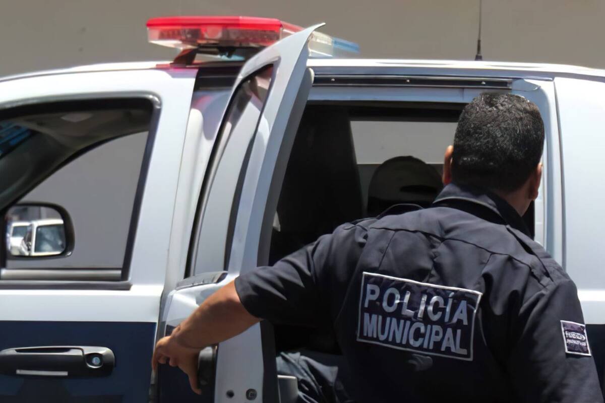 Dos sujetos asaltan joyería en el centro de Hermosillo y se llevan tres piezas de oro