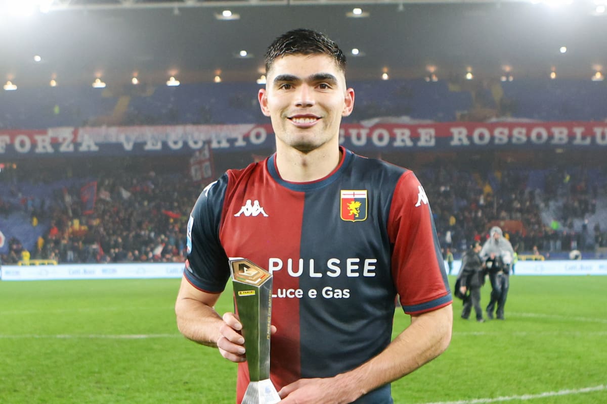 Johan Vásquez anota gol en la victoria del Genoa y gana el MVP del partido
