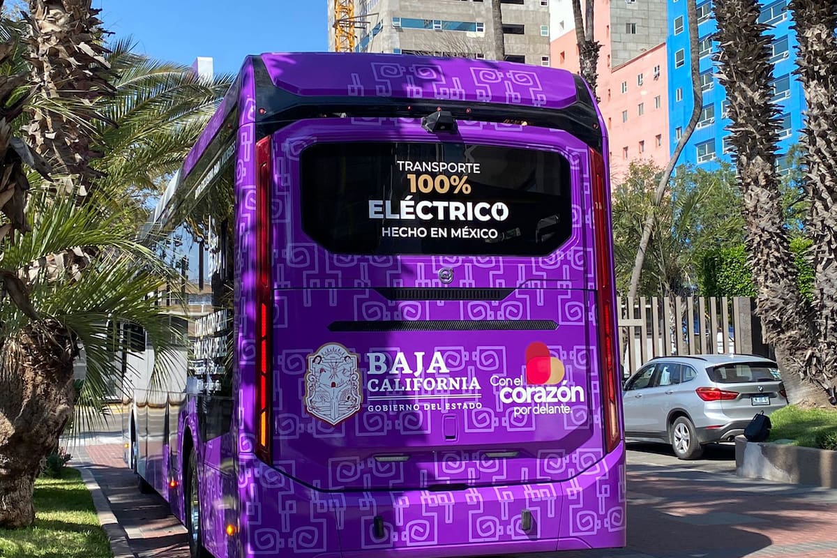Camiones eléctricos darán servicio en Tijuana durante un mes