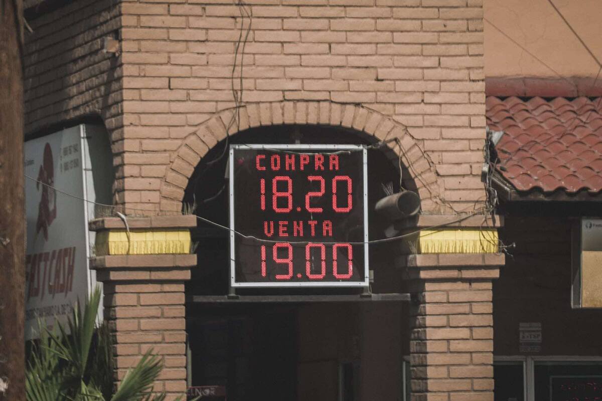Golpea Japón estabilidad de peso mexicano