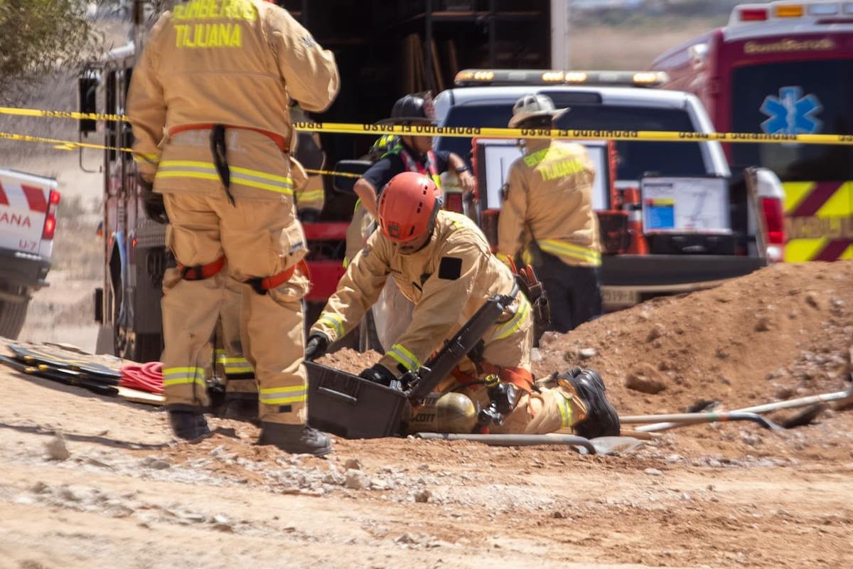 Derrumbe en obra de Terrazas del Valle II deja a un trabajador atrapado