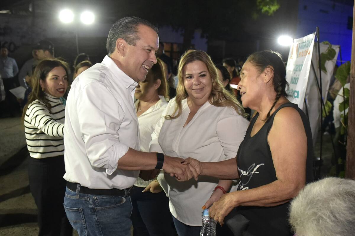 Acerca Astiazarán servicios municipales a vecinos de la Olivares