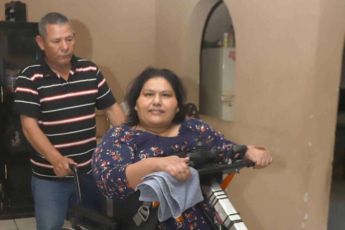 Contra todo pronóstico logra ponerse de pie