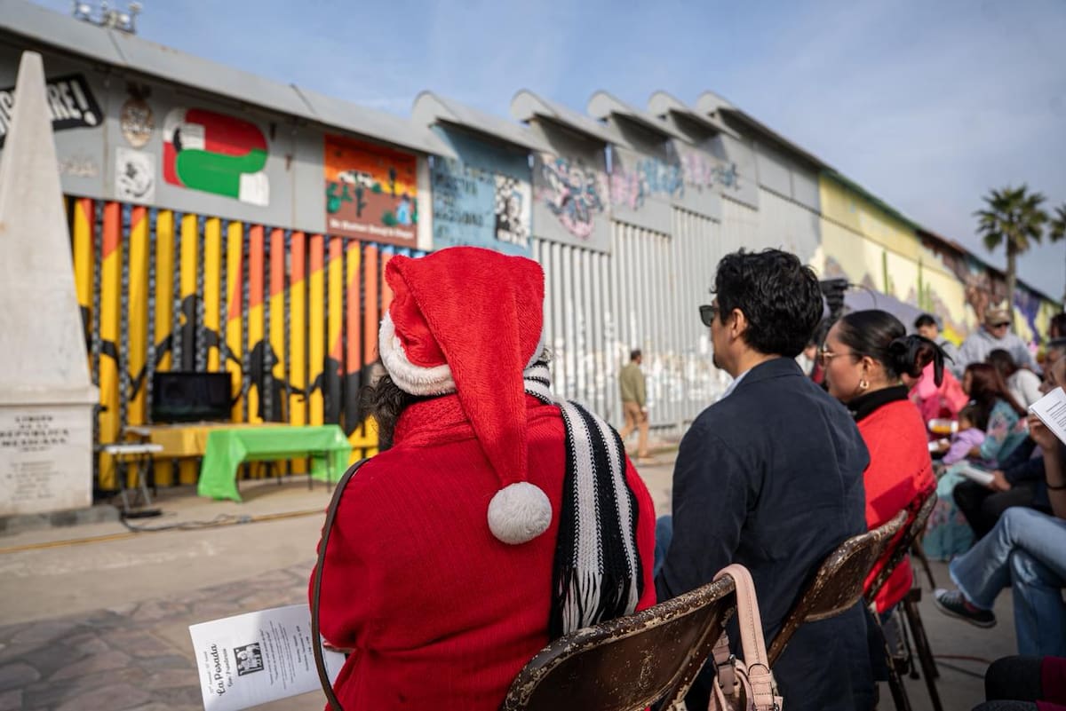 Activistas colocan en el centro a personas repatriadas y advierten un endurecimiento del trato hacia la comunidad migrante en la frontera. Foto: Border Zoom
