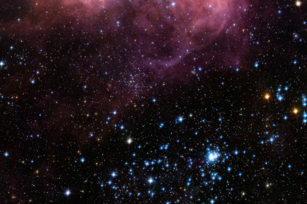 NASA comparte espectacular imagen del Hubble de una burbuja gigante en una galaxia vecina