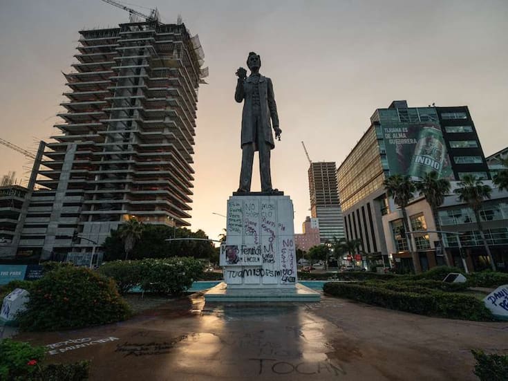 Zona Río de Tijuana amanece con pintas y daños tras marchas por el Día Internacional de la Mujer