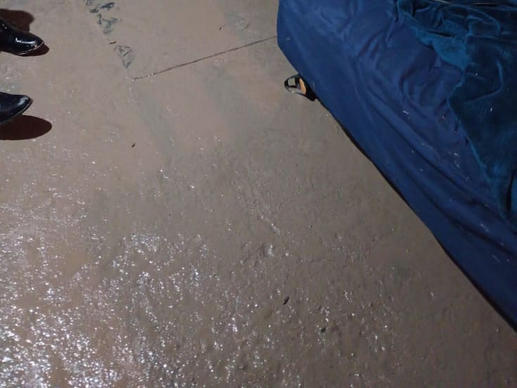 Inundación arruina inicio de año para familia en la colonia El Niño