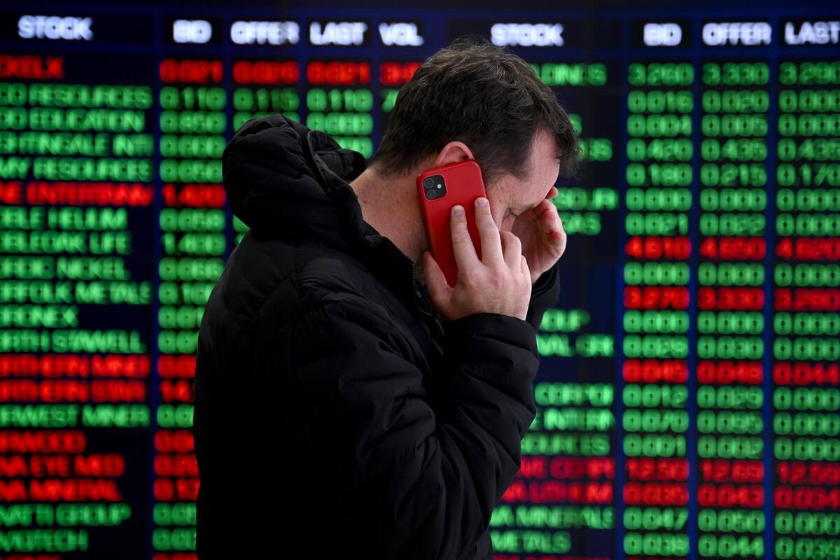 Wall Street debate la posibilidad de una reunión de emergencia de la Fed, por caídas de mercados