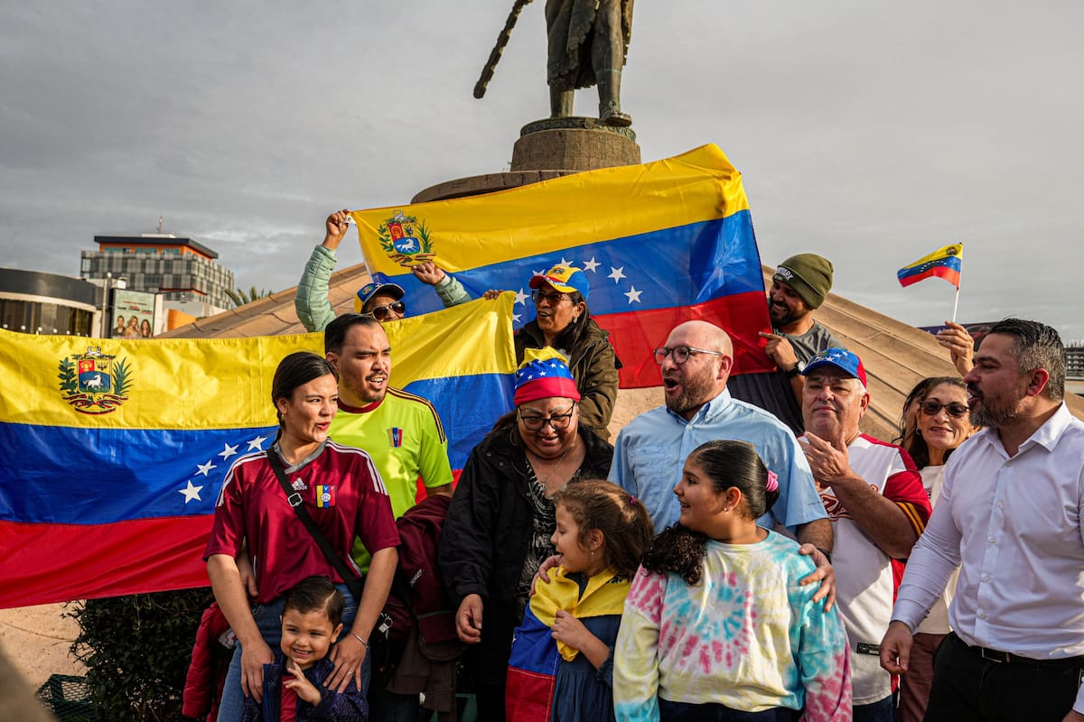 Venezolanos celebran captura de Maduro