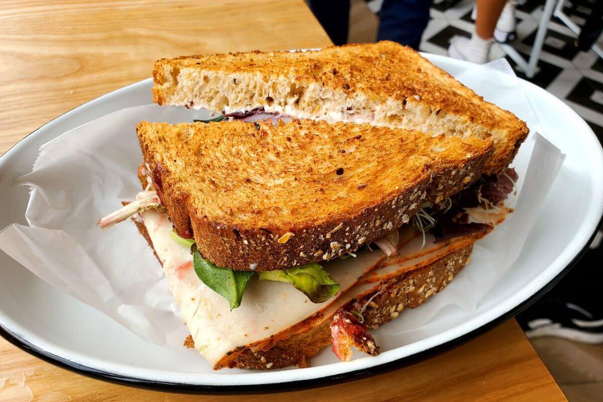 Cypress Tendrá promoción para celebrar el ‘Día mundial del sándwich’