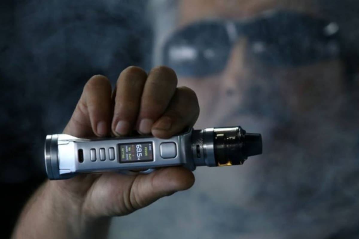 Uso de vapeadores aumenta riesgo y acelera avance de EPOC: Issste