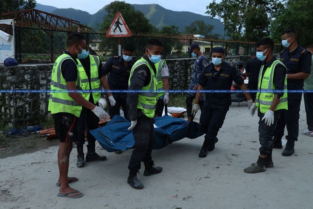 Inundaciones entre Nepal y China: sube a 552 la cifra de muertos; más de 1,500 siguen desaparecidos
