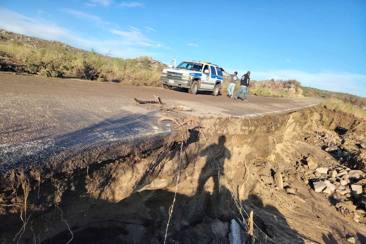 Lluvias provocan deslaves y dejan ranchos incomunicados en la zona rural de Ensenada