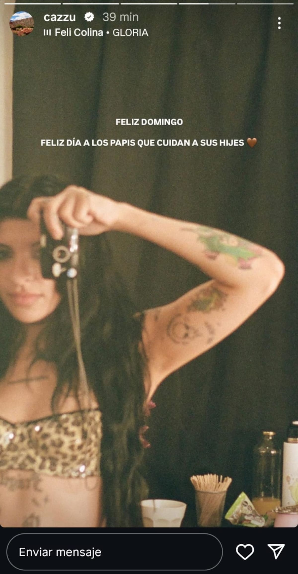 Cazzu felicita a los padres responsables y omite a Nodal / Instagram @Cazzu
