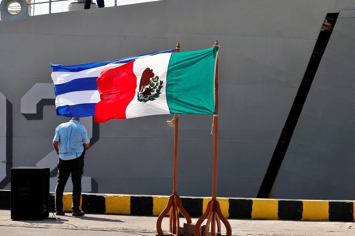 Llega a Cuba más ayuda de México en buque ante embargo de EU