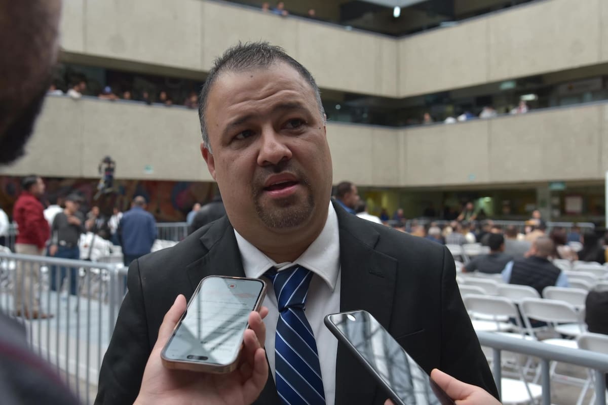 Critica abogado operativo en fraccionamiento