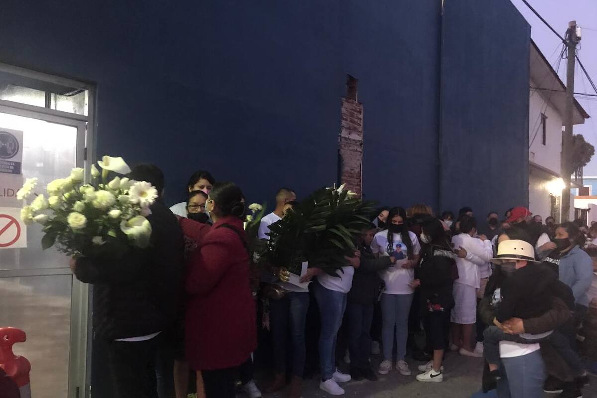 Despide Rosarito al joven Brian, asesinado el lunes