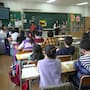 Los estudiantes de 15 años de los países de la OCDE registraron su puntaje más bajo en matemáticas y lectura en la historia del examen PISA, lo que equivale a más de un año de aprendizaje perdido y coloca a uno de cada cinco jóvenes por debajo del nivel básico en las tres materias evaluadas