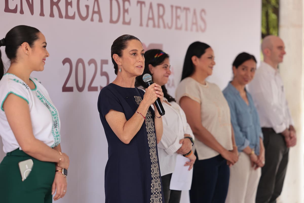 Entrega de recursos, programa La Escuela es Nuestra. Colima. | Presidencia