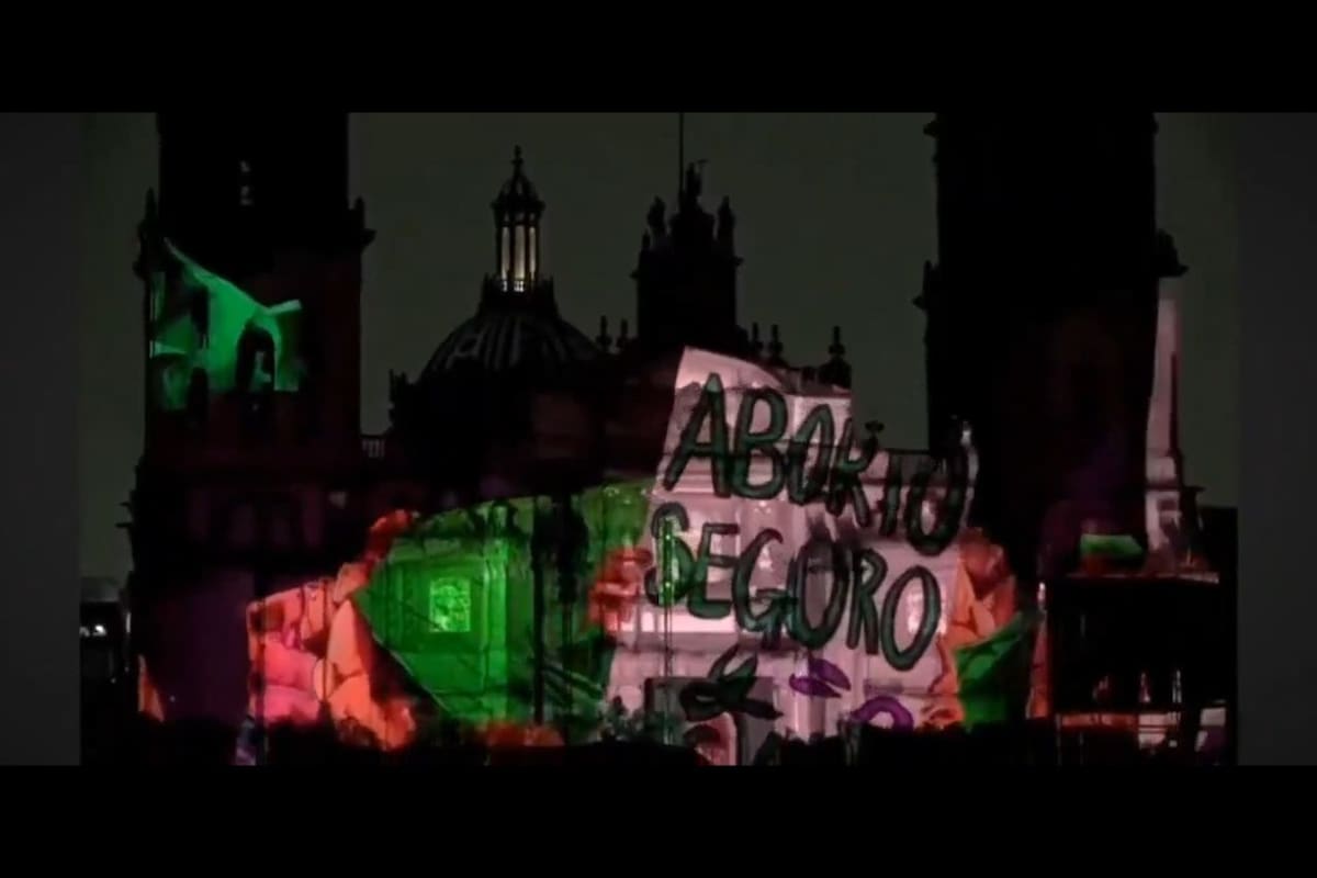 Critica Arquidiócesis uso de Catedral en ‘videomapping’