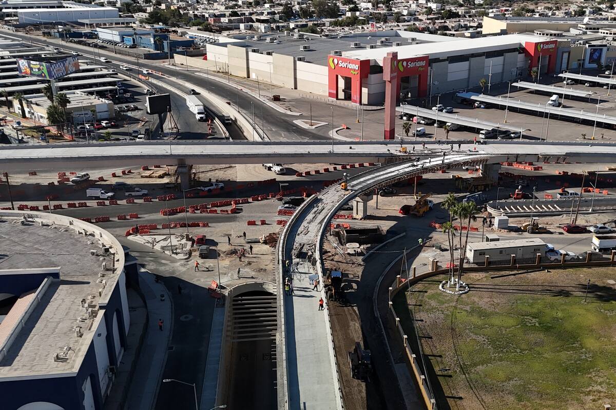 Dan apertura completa a distribuidor vial de Lazaro Cardenas y Carranza