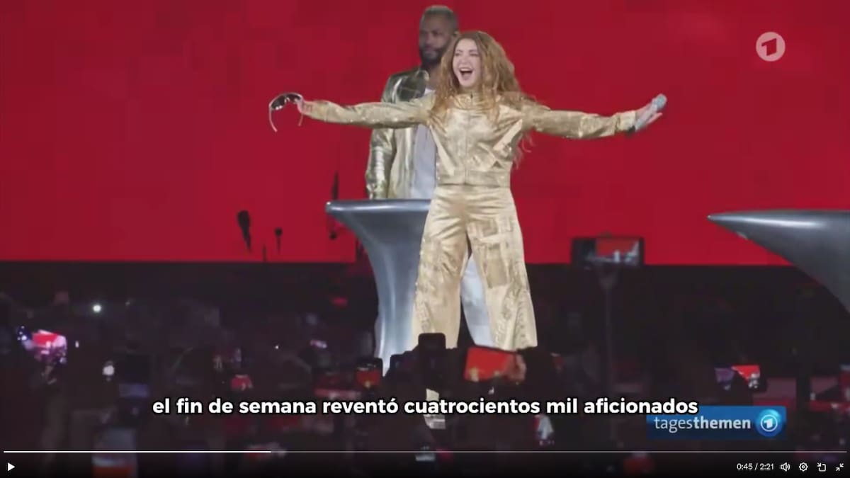 Shakira dio un megaconcierto para más de 400 mil fanáticos en el Zócalo de la CDMX.