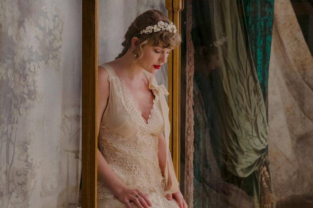 ¡Sorpresa! Taylor Swift lanza nuevo disco