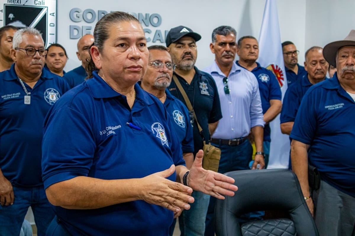 Jubilados, pensionados y viudas de la DSPM protestan por pensiones