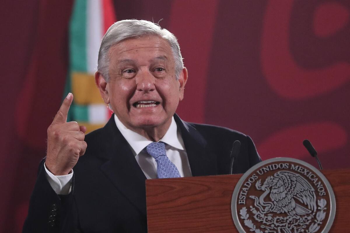 Mañanera de AMLO: “Aunque no les guste es abrazos, no balazos”; hay disminución en homicidio doloso, secuestro y feminicidio, dice López Obrador