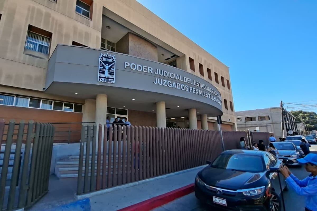 ‘Que pague con cárcel’: entregó 7 mil dólares en una cundina para un procedimiento estético, pero un año después sigue sin recuperar su dinero y exige justicia