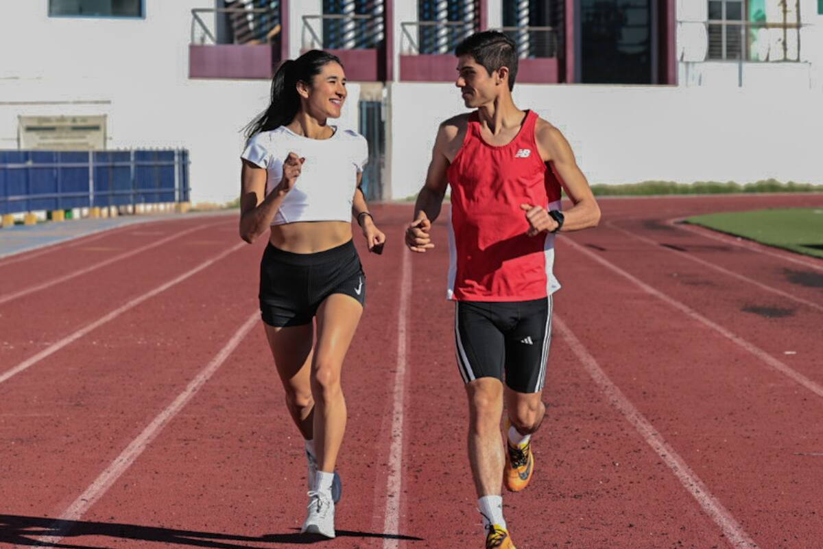 Llevan su amor al asfalto