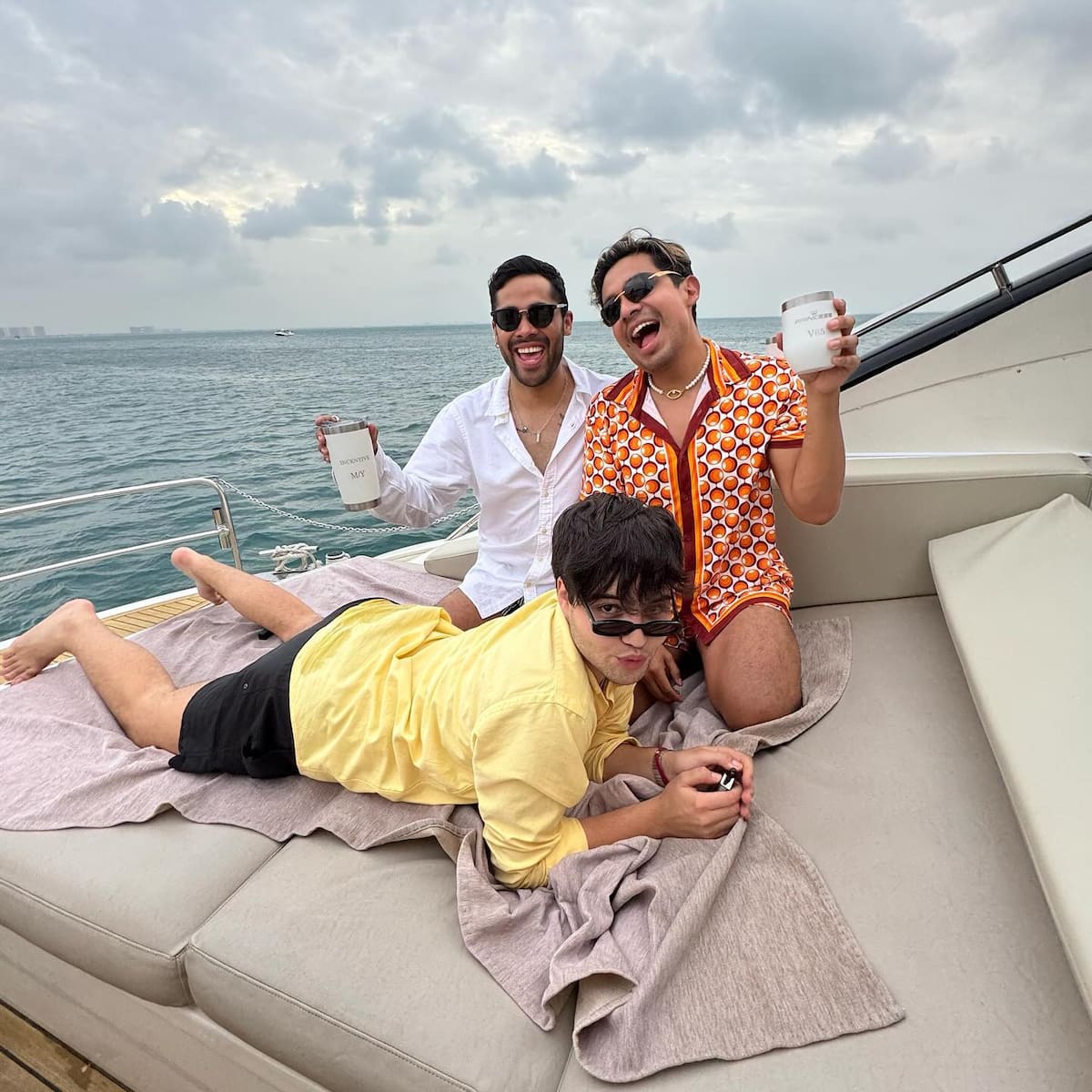 Dani Valle, Ricardo Peralta y Jair Sánchez