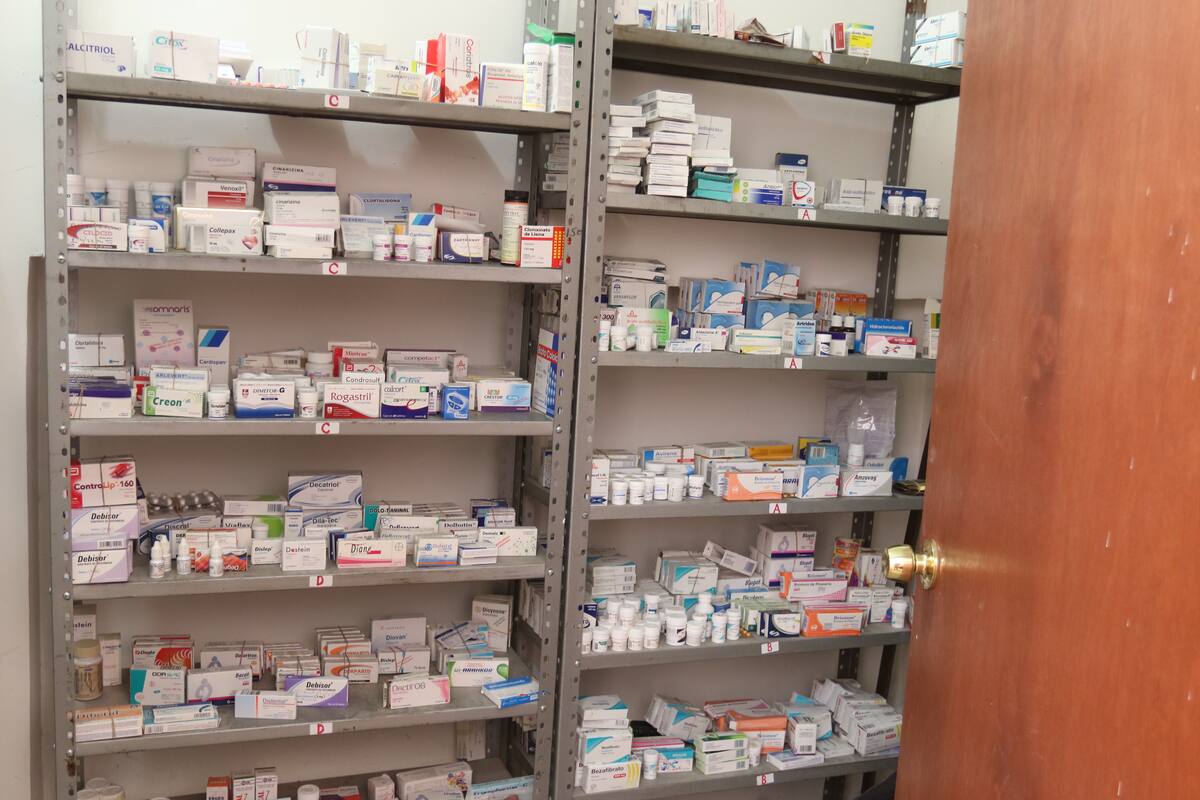 Recibe CNDH 552 quejas por falta de medicamentos en México