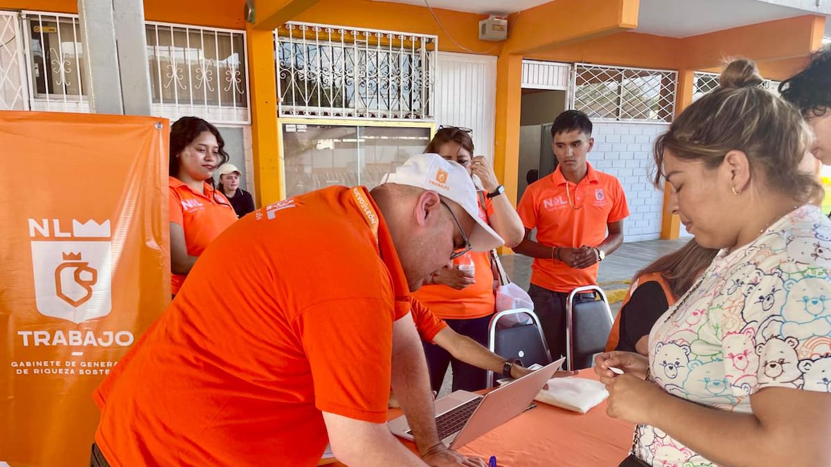 Jefas de familia y cuidadoras podrán registrarse para recibir apoyo de 2,000 pesos mensuales en Nuevo León