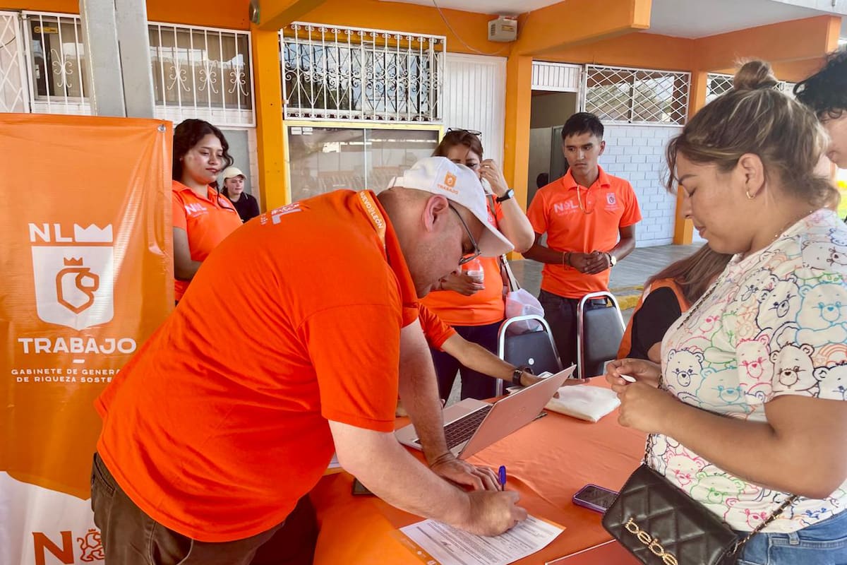 Jefas de familia y cuidadoras podrán registrarse para recibir apoyo de 2,000 pesos mensuales en Nuevo León