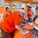 Jefas de familia y cuidadoras podrán registrarse para recibir apoyo de 2,000 pesos mensuales en Nuevo León