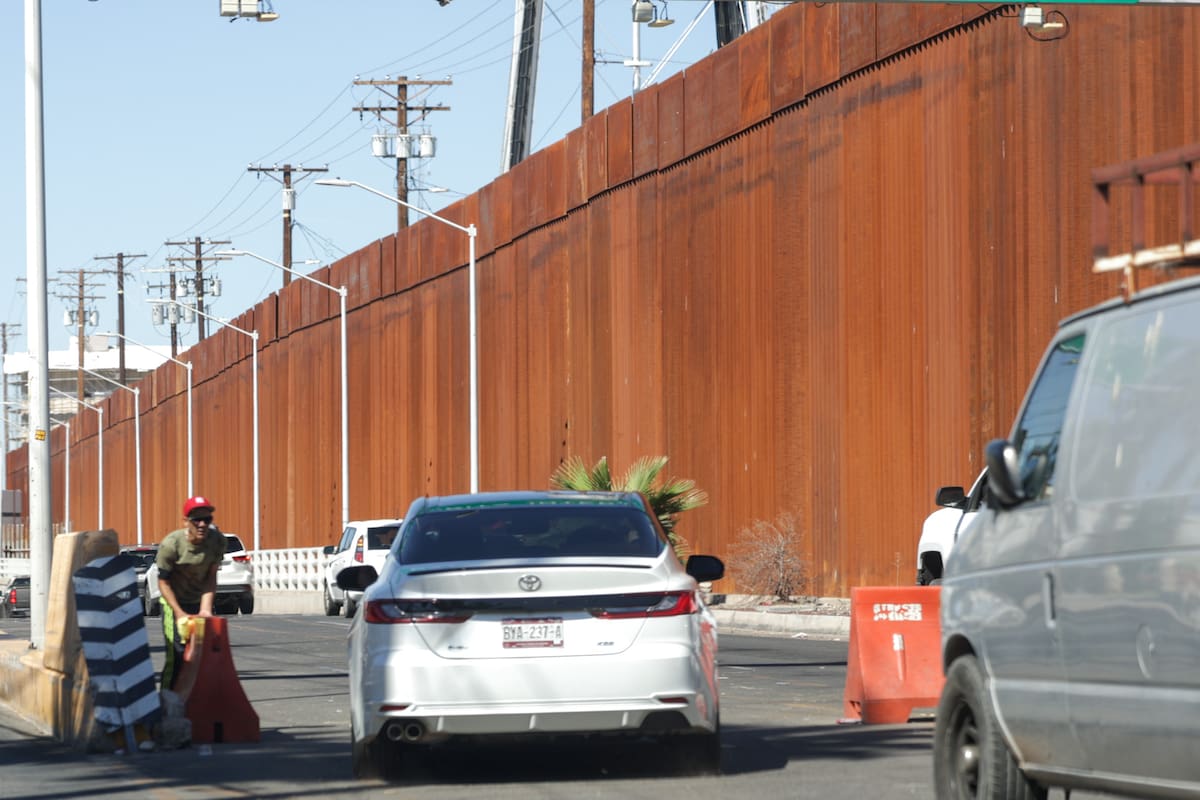 Tiempos de espera de menos de una hora para cruzar a Calexico este domingo