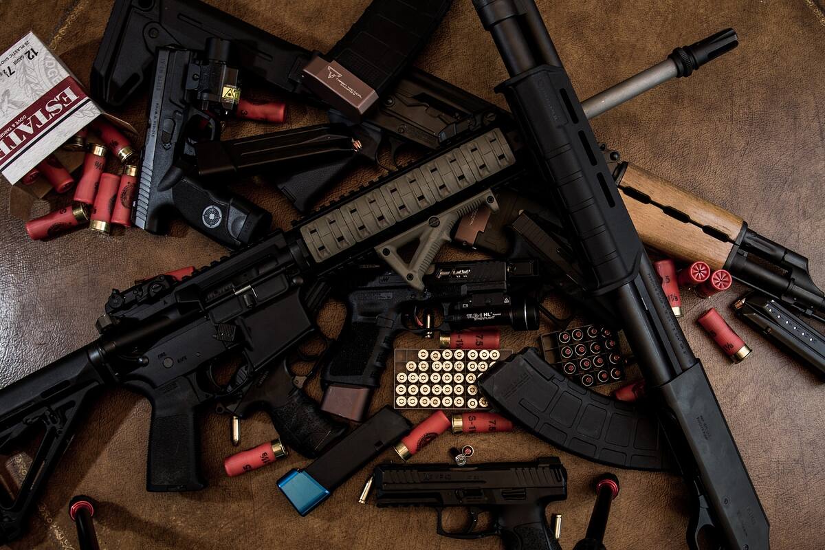 FGR ha decomisado más de 57 mil armas en lo que va del sexenio