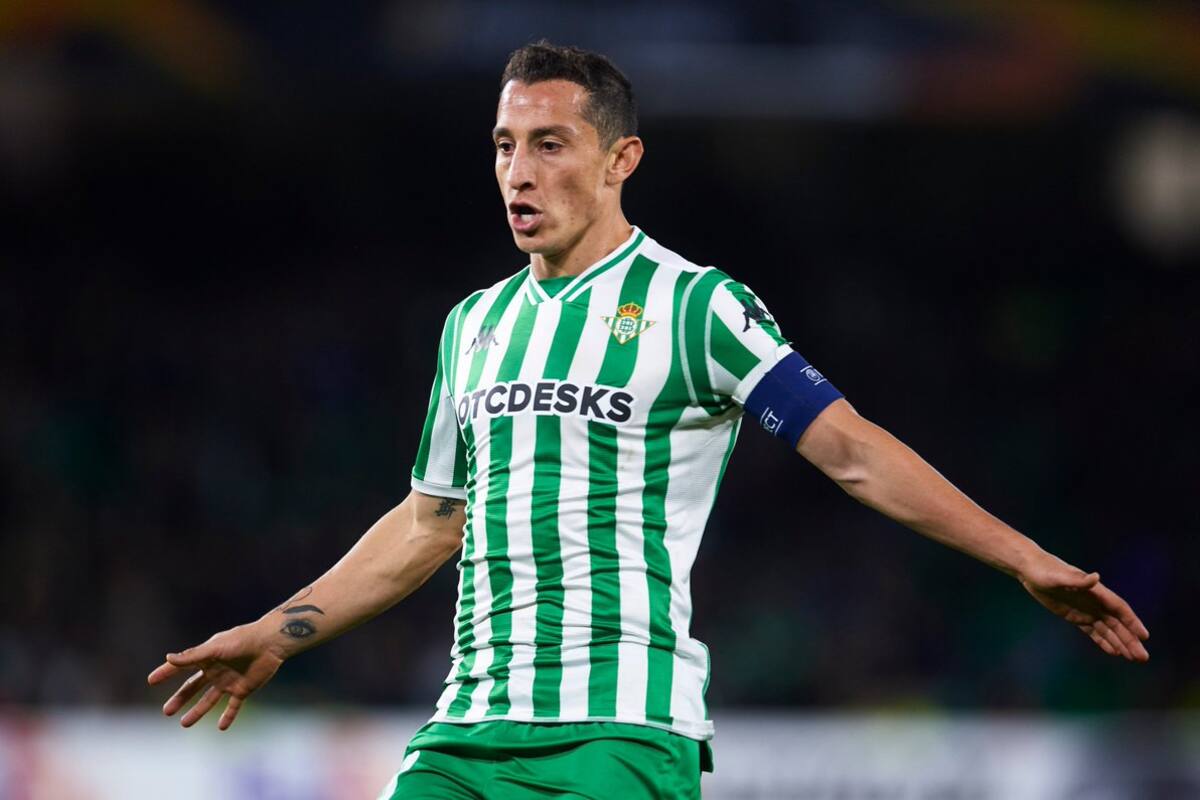 Andrés Guardado en negociación para renovar contrato con el Betis