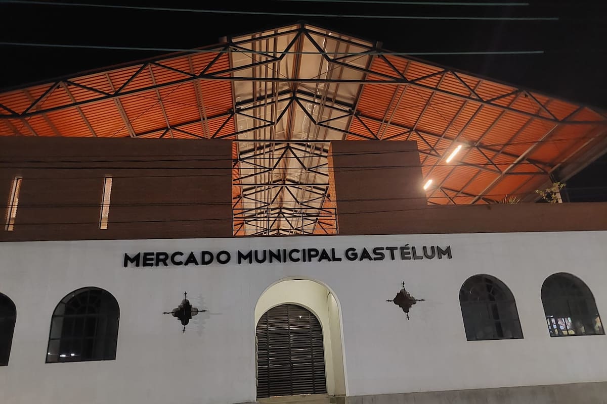 Ayuntamiento abandona Mercado Público Gastelum de Ensenada