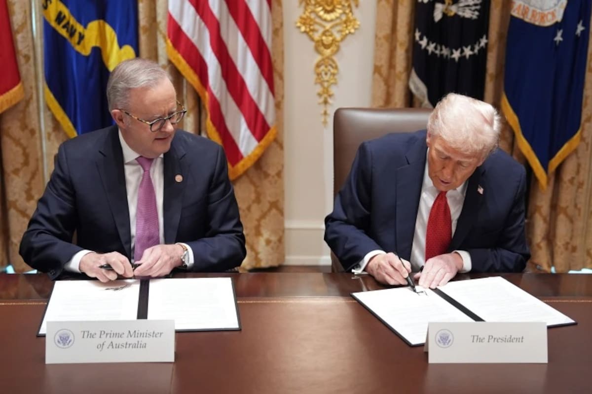 Trump y Albanese firman pacto para frenar el dominio minero de China. | Crédito: AP