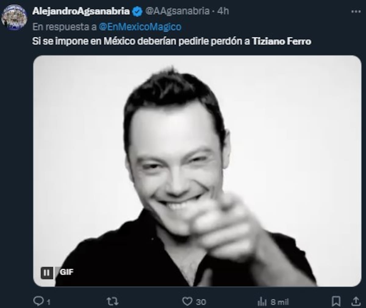 Tiziano Ferro se vuelve tendencia de la presunta moda del bigote femenino