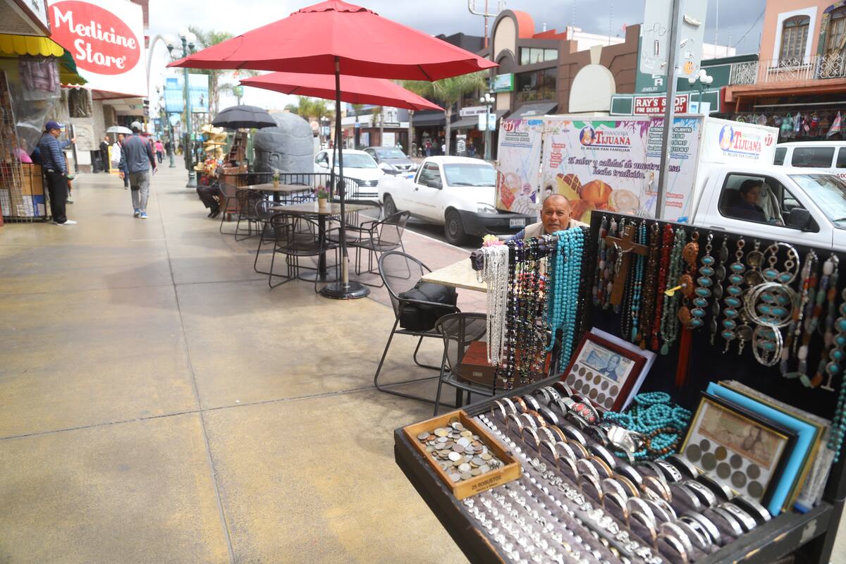 Afectan ventas de 'Thankshgiving' inseguridad y lluvias en Tijuana