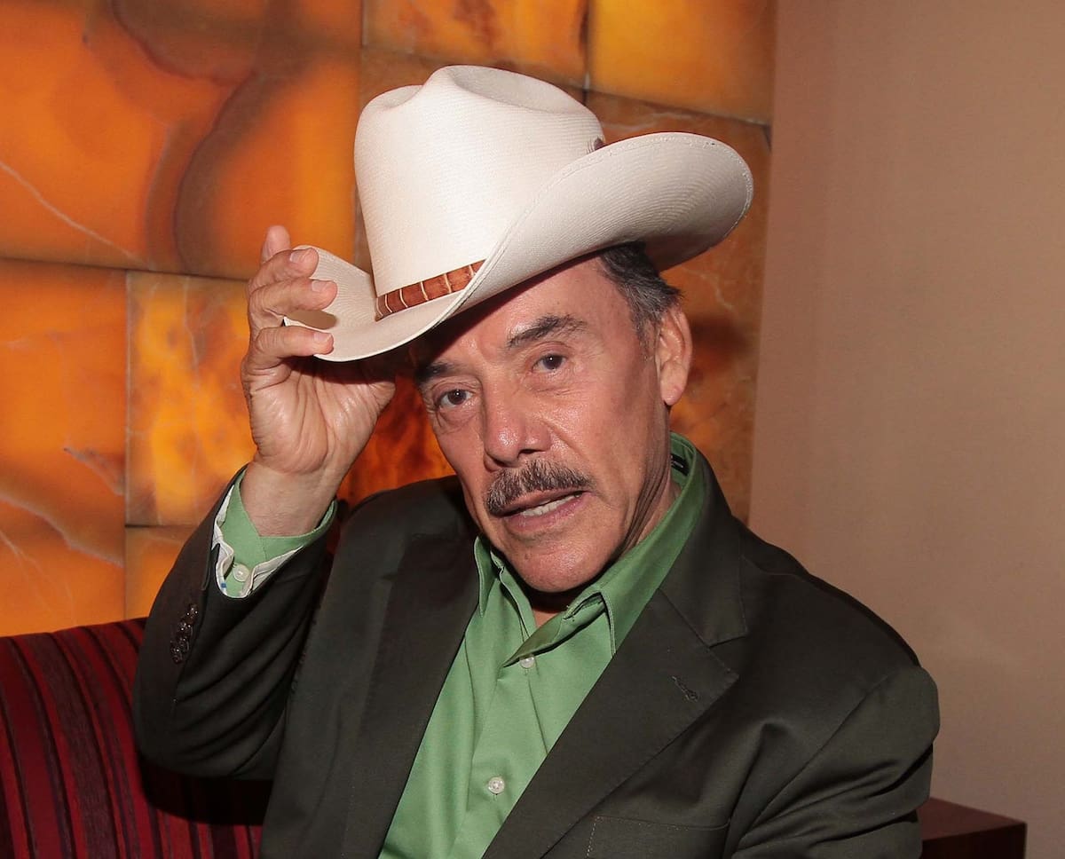 50526196. México, D.F.- El cantante Pedro Rivera decidió compartir un dueto que hizo con su hija Jenni Rivera, hace varias décadas, cuando ni imaginaba que “La diva de la banda” alcanzaría tanta popularidad.
NOTIMEX/FOTO/GUILLERMO GRANADOS/GGV/ACE